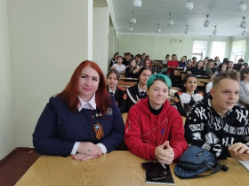 Кадеты приняли участие в мини-форуме активистов Движения Первых.
